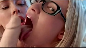 Anal Licking and Toying Between Hot Teens